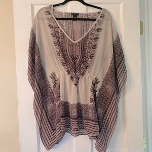 Stunning Boho Chic Top 🪶